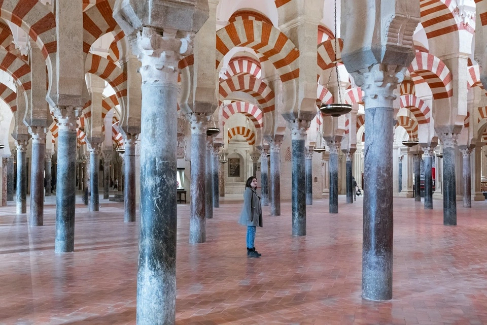 Mezquita Cordoba with Children - Mezquita en Córdoba con niños - Mezquita in Córdoba met kinderen - Mezquita in Córdoba mit Kindern - Mezquita de Cordoue avec des enfants - Mezquita di Cordova con bambini